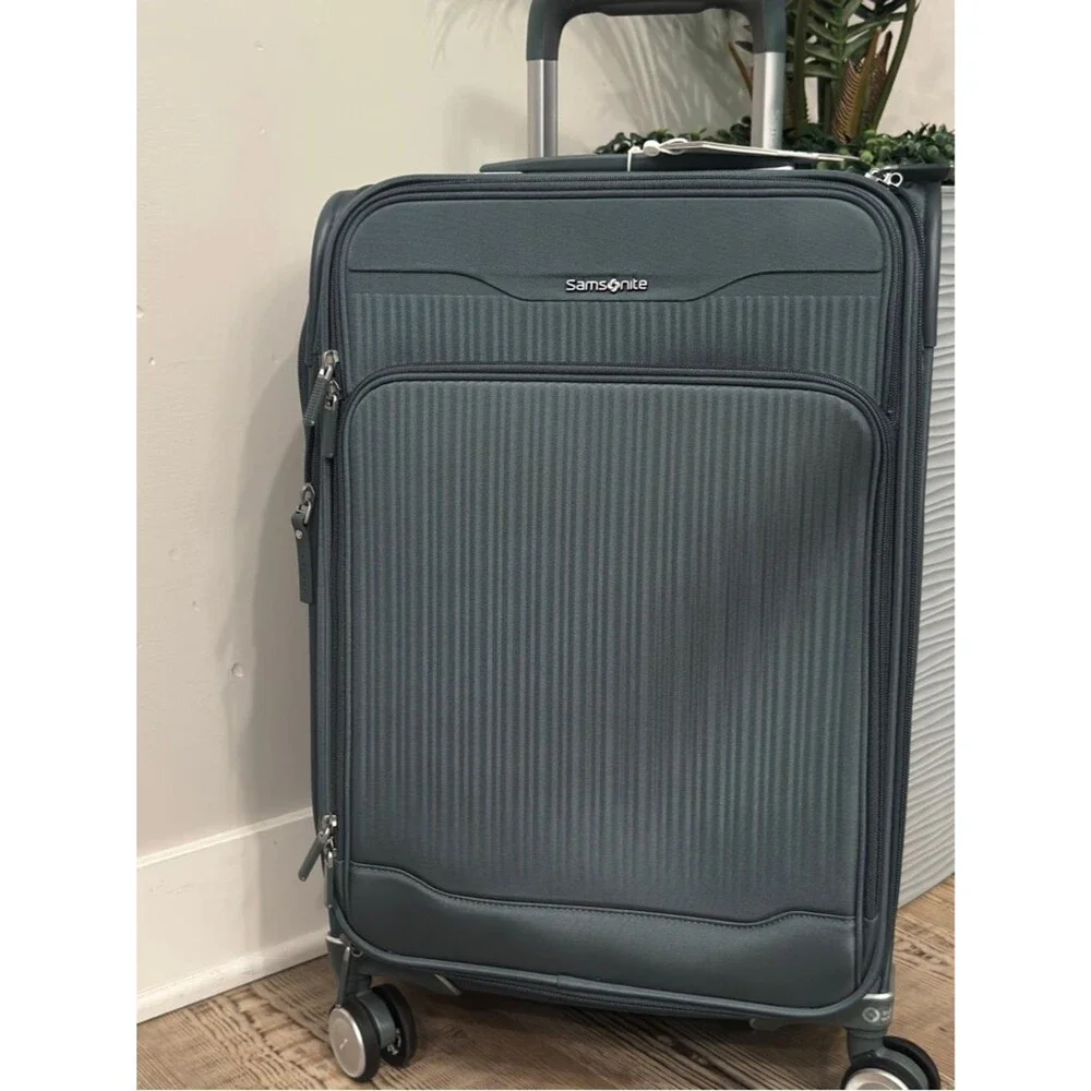 Samsonite Silhouette 18 Softside Spinner Slate Gray Carry-On Spinner suitcase